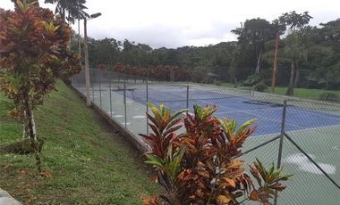 Casa en venta Pedro Vicente Maldonado - Vía Calacali la  Independencia sobre la vía Principal en Andoas