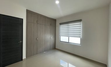 Casa en venta. Fraccionamiento Real Campestre, Cluster 10, Villahermosa Tabasco