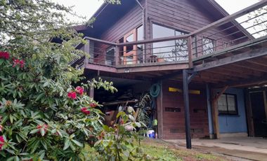 Venta Hermosa Casa en Maderas nobles Costa de Valdivia