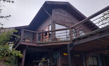 Venta Hermosa Casa en Maderas nobles Costa de Valdivia