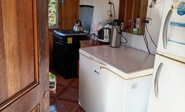 SE VENDE CASA CON AMPLIO TERRENO, LONGAVI,REGION DE MAULE.