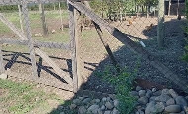 SE VENDE CASA CON AMPLIO TERRENO, LONGAVI,REGION DE MAULE.