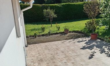 SE VENDE CASA CON AMPLIO TERRENO, LONGAVI,REGION DE MAULE.