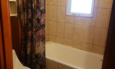 Venta de Hermosa Casa en Mehuin en calle Principal