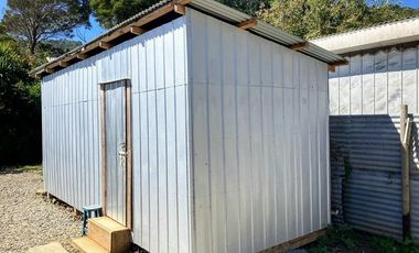 Venta de Hermosa Casa en Mehuin en calle Principal