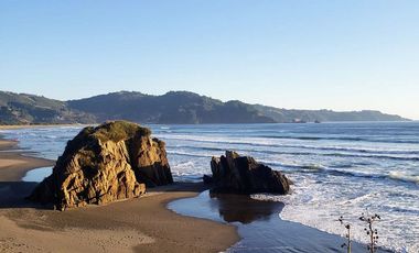 Venta de Hermosa Casa en Mehuin en calle Principal