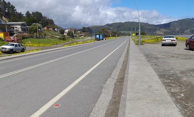 Venta de Hermosa Casa en Mehuin en calle Principal