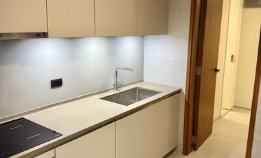 3BR Condo with Balcony FOR LEASE at Shang Residences