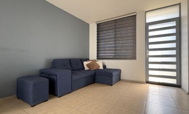 Casa en renta AMUEBLADA, por la zona del Fortín