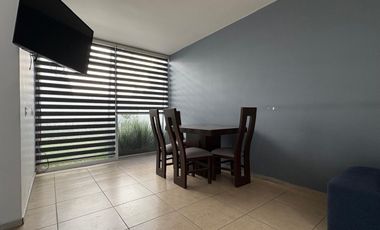 Casa en renta AMUEBLADA, por la zona del Fortín