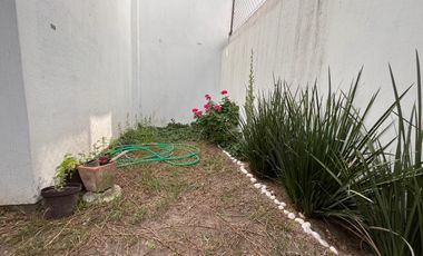 Casa en renta AMUEBLADA, por la zona del Fortín