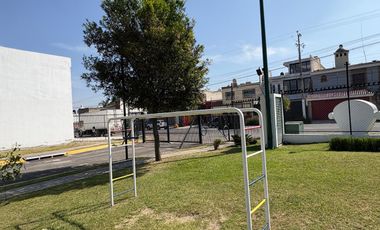 Casa en renta AMUEBLADA, por la zona del Fortín