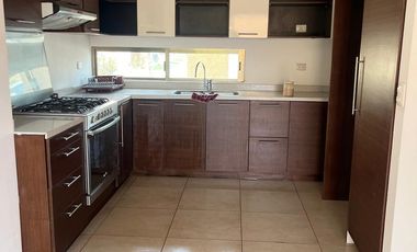 CASA EN RENTA. FRACCIONAMIENTO PUERTA MAGNA