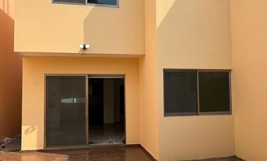 CASA EN RENTA. FRACCIONAMIENTO PUERTA MAGNA