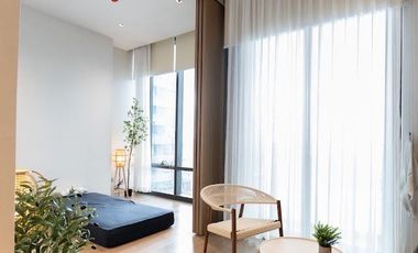 38th Floor, Stunning City View! Great Value! For Sale Ashton Silom Condominium by Ananda Development — 32.39 sq.m., near Silom Complex