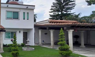 Oportunidad casa en venta en Av. Palmira, Cuernavaca Morelos