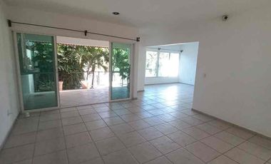 Oportunidad casa en venta en Av. Palmira, Cuernavaca Morelos