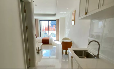 Bayfront Studio Condo for Sale | Jinxi Seaview City Parañaque | Near MOA & Okada