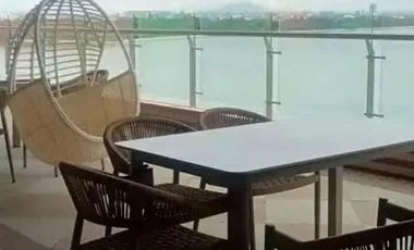 Bayfront Studio Condo for Sale | Jinxi Seaview City Parañaque | Near MOA & Okada
