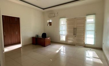 Disewakan Rumah Luas dan Nyaman di Pondok Kuwera, Condet