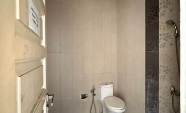 Disewakan Rumah Luas dan Nyaman di Pondok Kuwera, Condet