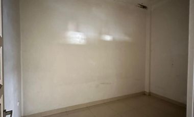 Disewakan Rumah Luas dan Nyaman di Pondok Kuwera, Condet