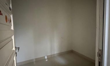 Disewakan Rumah Luas dan Nyaman di Pondok Kuwera, Condet