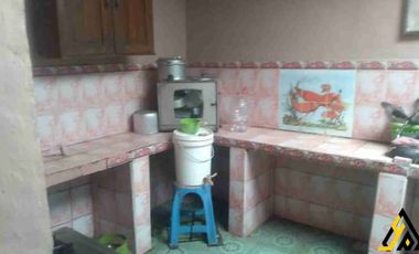 Dijual Cepat Ruko Super Strategis Banjarsari,Surakarta Luas 163m2