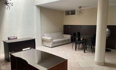 Alquilo Casa Con Excelente Ubicación En Chincha Alta