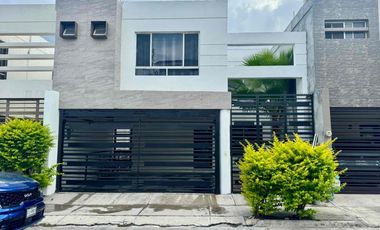 Casa en renta Cumbres Elite sector Hacienda Monterrey