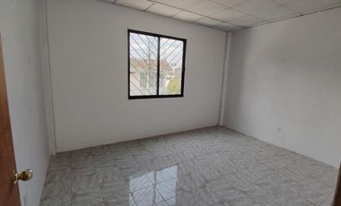 RENTA DE OFICINAS EN COL. PRADERA I SECCION