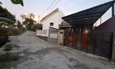RUMAH SIAP HUNI TIMUR RS HERMINA JOGJA DI MAGUWOHARJO, SLEMAN
