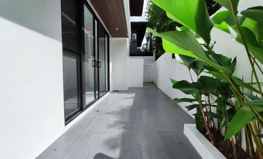 Modern 2Storey House and Lot for Sale in BF Homes Paranaque Brandnew-MD