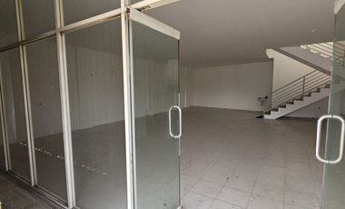 Ruko 3 Lantai Lokasi Strategis di Serpong