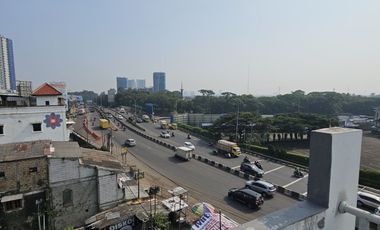 Ruko 3 Lantai Lokasi Strategis di Serpong