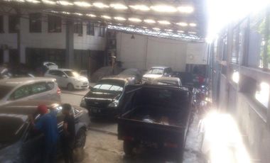 Workshop 3 1/2 Lantai SHM 1.114 m2 Cempaka Putih Jakarta Pusat