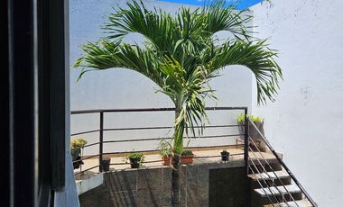 Amplia casa con uso versátil en Colonia Magaña – Ideal para vivir, invertir o negocio