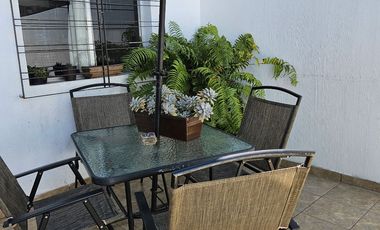 Amplia casa con uso versátil en Colonia Magaña – Ideal para vivir, invertir o negocio