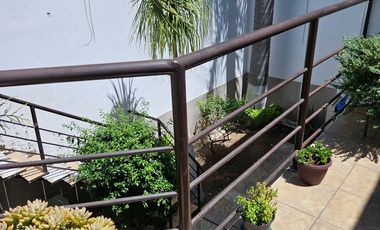 Amplia casa con uso versátil en Colonia Magaña – Ideal para vivir, invertir o negocio