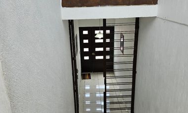 Amplia casa con uso versátil en Colonia Magaña – Ideal para vivir, invertir o negocio