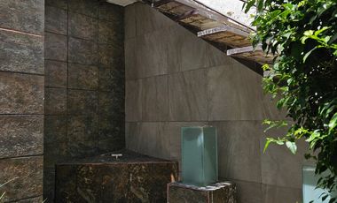 Amplia casa con uso versátil en Colonia Magaña – Ideal para vivir, invertir o negocio