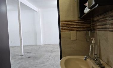 Amplia casa con uso versátil en Colonia Magaña – Ideal para vivir, invertir o negocio