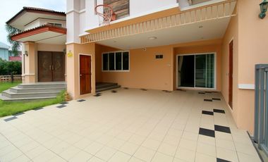 For Sale: 2-Storey Corner House, 112 Sq.Wa, 6 Bedrooms Baan Suan Suksiri Village, Noen Phra, Rayong. Close to Bangkok Hospital Rayong and Map Ta Phut