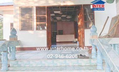 2-storey detached house, 2 rai 366 sq m., detached house near Non-Formal Education Center, San Don Kaeo Subdistrict, San Pa Pao Temple, Rural Highway