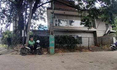 Disewakan Ruko Strategis Eks Resto Abuba Jalan Alternatif Cibubur