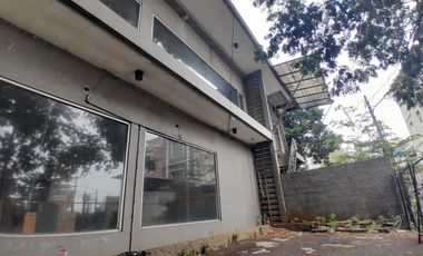 Disewakan Ruko Strategis Eks Resto Abuba Jalan Alternatif Cibubur