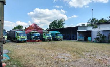 Gudang Dengan Tanah Luas di Ngronggo Kota Kediri Tanah Bentul Letter L dan Ada Kelebihan Tanah