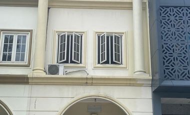 DISEWA RUKO 3LANTAI SIAP MASUK @GREEN MANSION DAAN MOGOT JAKARTA BARAT