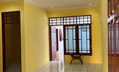 Disewakan Rumah Siap Huni Taman Pinang Indah Tengah Kota dekat Pondok Mutiara Pondok Jati