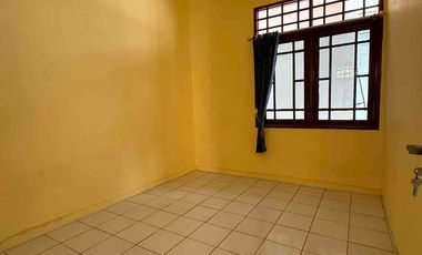 Disewakan Rumah Siap Huni Taman Pinang Indah Tengah Kota dekat Pondok Mutiara Pondok Jati